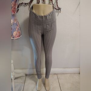 Honeycomb rouched scrunched tik tok leggings